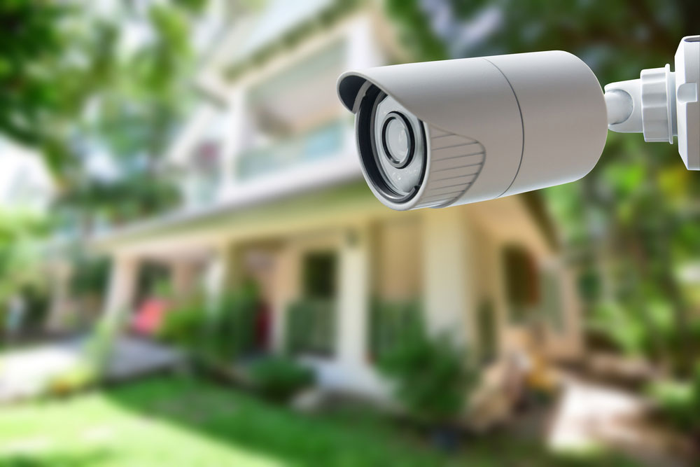 How to Outsmart a Burglar and Keep Your  Home Safe